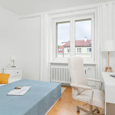 Appartement Elegancki 600 M Od Bulwaru Nadmorskiego W Gdyni By Rent Like Gdynia